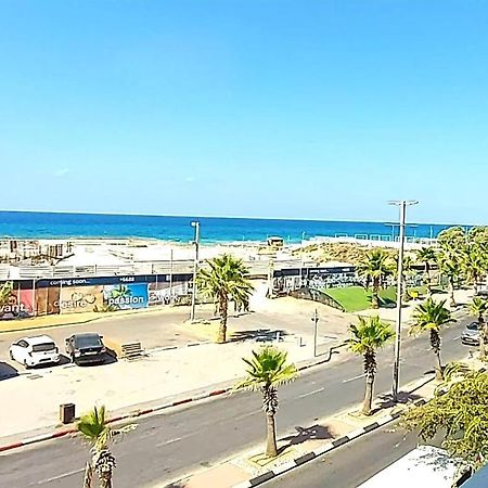 Beachfront Studio Apartment Bat Yam 412 Extérieur photo