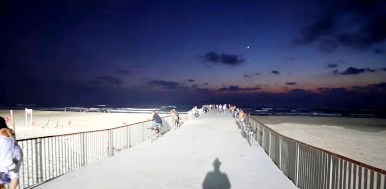 Beachfront Studio Apartment Bat Yam 412 Extérieur photo